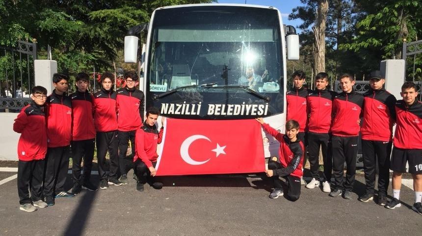 Nazilli Belediyesi 2018 yılında 297 geziye ulaşım desteği sağladı