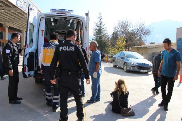 Su dolu kovaya düşerek boğulan minik Yıldız, toprağa verildi