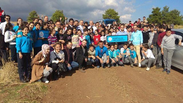 Hatay’daki yangın bölgesine 300 fidan dikildi