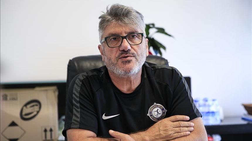 Yoğun bakıma alınan teknik direktör Mustafa Reşit Akçay kimdir? Mustafa Reşit Akçay sağlık durumu 