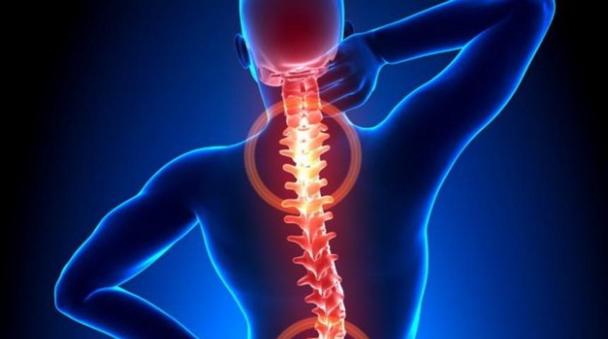 Omurilik daralması nedir? Omurilik daralması ve kayması neden olur?