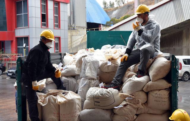 Van'da 13 ton uyuşturucu 1100 derecede yakılarak imha edildi