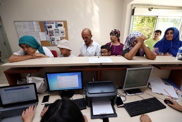 Merkezefendi’de öğrenim yardımı sonuçları açıklandı