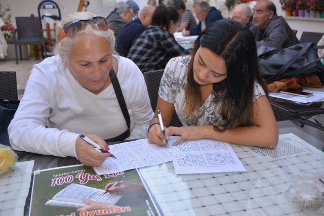 100 Yaş Evi üyeleri Alzheimer’a meydan okuyor