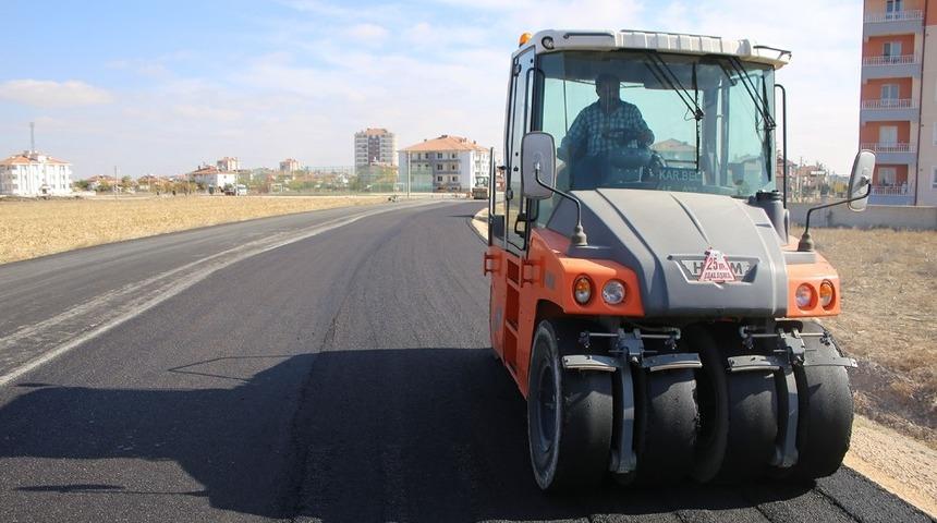Karaman Belediyesinde asfalt çalışmaları devam ediyor