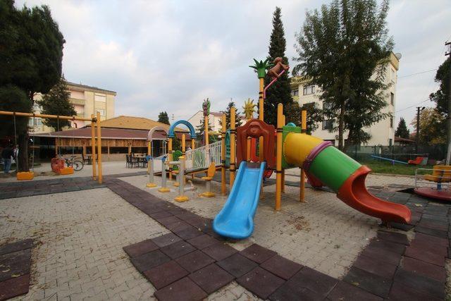 Akyazı Belediyesi Vahit Savaş engelsiz park açılıyor