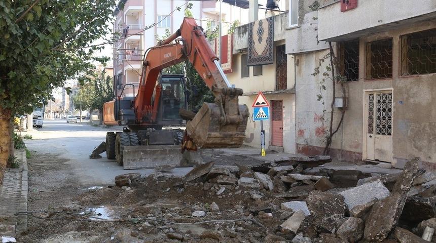Turgutlu’nun 3 mahallesinde altyapı çalışması