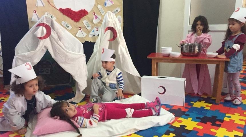 Minikler Kızılay Haftasında afet eğitimi aldı