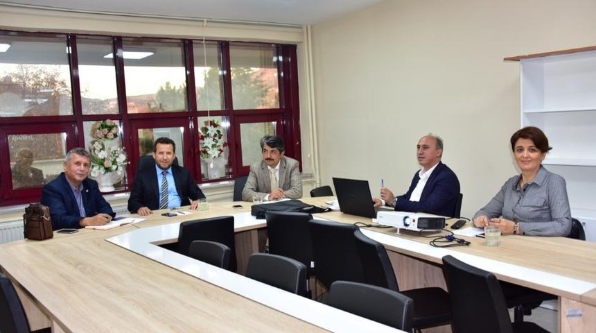 Boz&uuml;y&uuml;k&rsquo;te oluşturulacak bilim at&ouml;lyesinin &ccedil;alışmaları başladı.