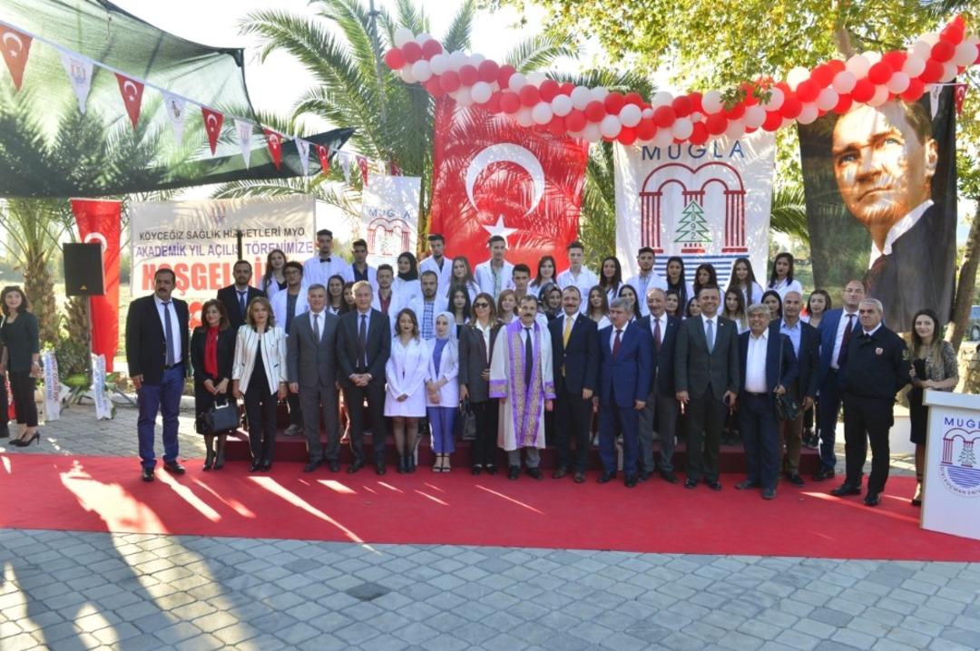 K&ouml;yceğiz&rsquo;de akademik yıl t&ouml;renle başladı