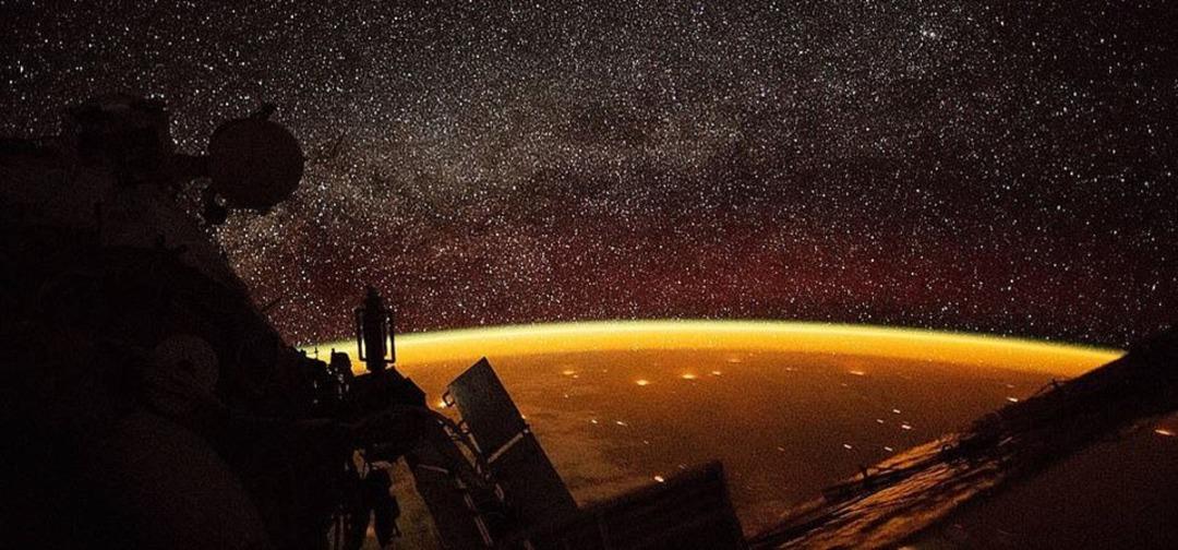 D&uuml;nya turuncuya b&uuml;r&uuml;nd&uuml;! Bakın sebebi neymiş?