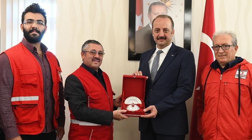 Kızılay&rsquo;dan Akg&uuml;l&rsquo;e 150. yıl ziyareti