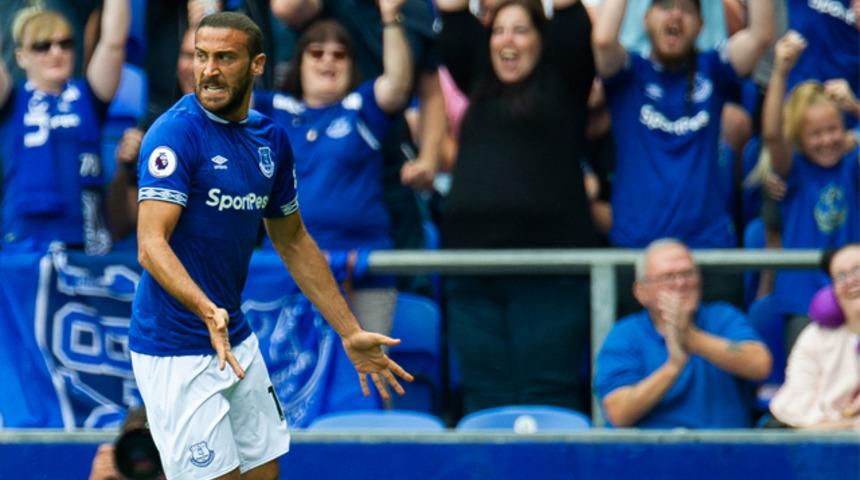 Cenk Tosun'dan Beşiktaş'a m&uuml;jdeli haber