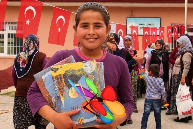 27 bini aşkın kitap Türkiye’nin dört bir yanında