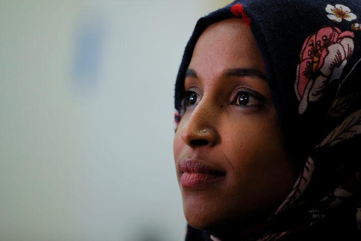 ABD'de bir ilk yaşandı! Ilhan Omar Temsilciler Meclisi'ne girdi G1