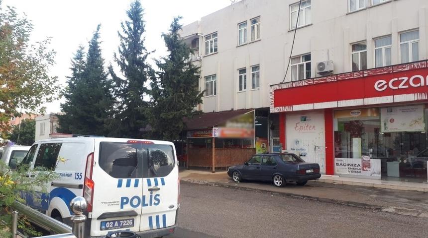 İntihara teşebb&uuml;ste bulunan kadın hastaneye kaldırıldı