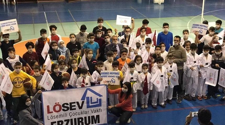 Lösemili çocuklara anlamlı mesaj