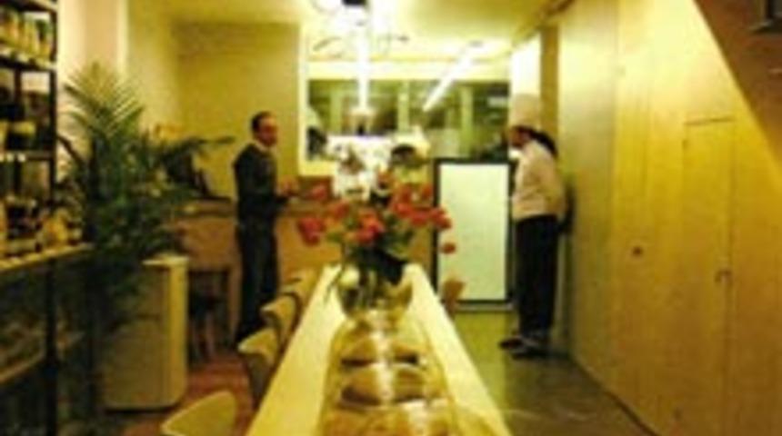 Cihangir'in Sağlık K&ouml;şesi VVhite MiM