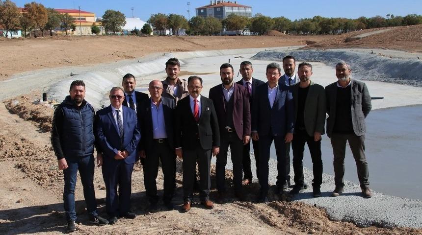 Uşak Kalfa Korusu Mesire Alanı hızla ilerliyor