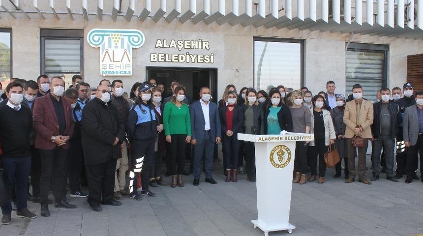 Belediye çalışanlarından lösemili çocuklara maskeli destek