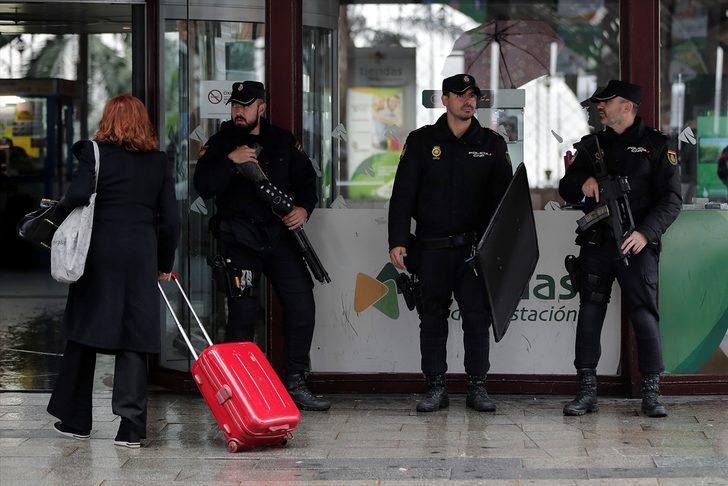 Avrupa diken üstünde! iki büyük kentte bomba paniği G2