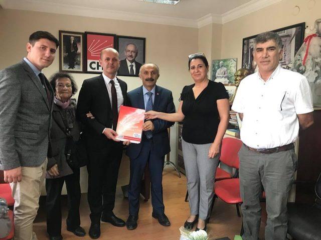 Avukat Koçanalı, CHP’den Bornova belediye başkanlığına talip oldu