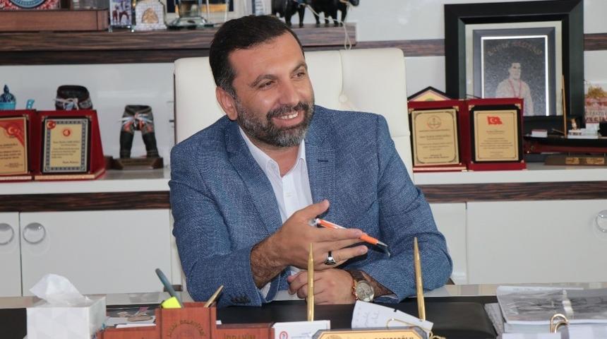 Sarıcaoğlu: &ldquo;Kavak T&uuml;rkiye&rsquo;de &ouml;rnek şehir olmalı&rdquo;