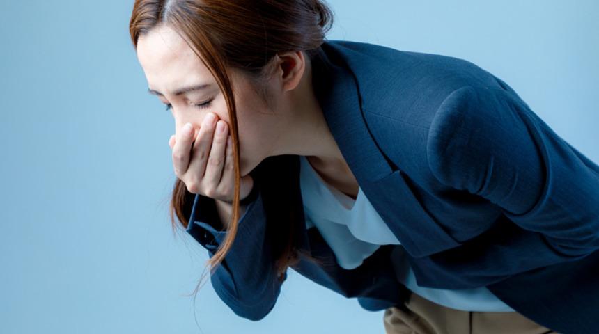 Mide bulantısına ne iyi gelir? Mide bulantısına iyi gelen yiyecekler ve doğal çözümler