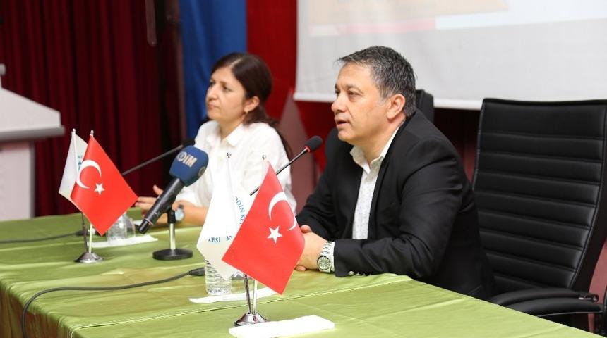 ALKÜ gazetecileri ağırladı