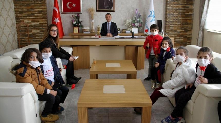 Bismilli &Ouml;ğrencilerden L&ouml;semili &Ccedil;ocuklar Haftası etkinliği