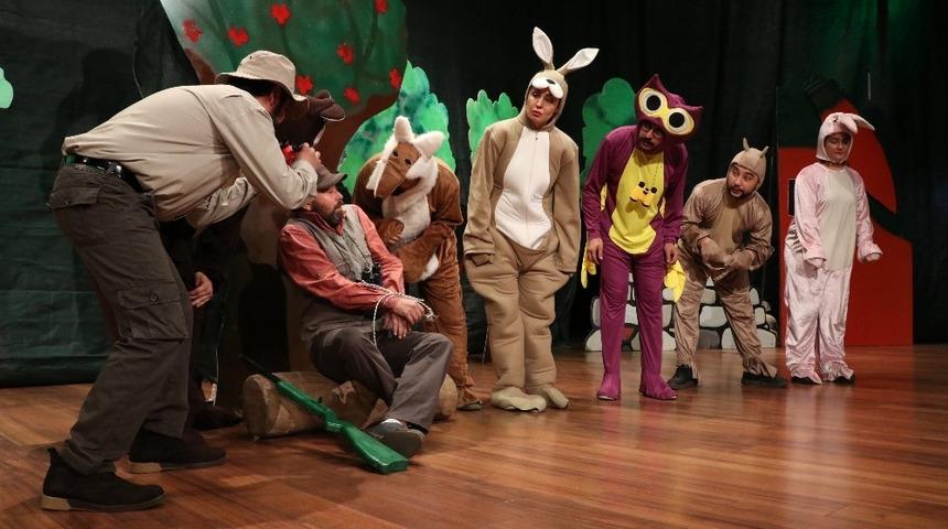 Miniklerin tiyatro sevgisi