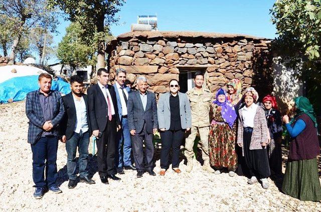 Kaymakam Demir, kırsal mahallelerde incelemelerde bulundu