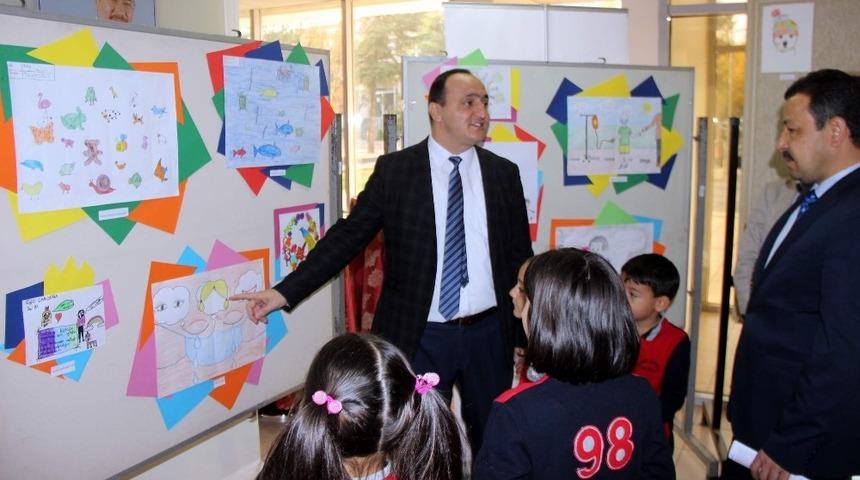 L&ouml;semili &ccedil;ocuklar duygularını resimlerle anlattı