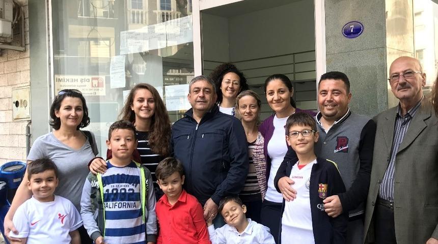 Seferihisar&rsquo;da &ccedil;ocuklar muhtarlarını se&ccedil;ti