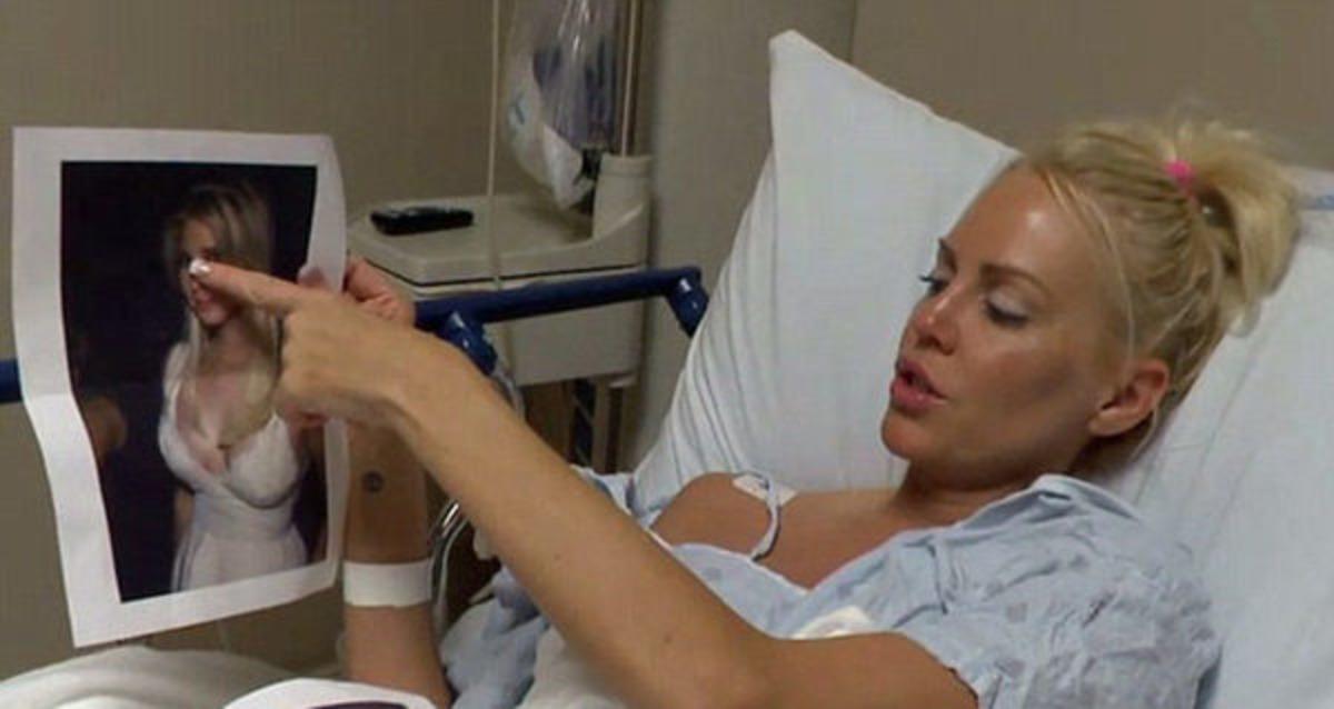 Sırf Ivanka Trump'a benzemek i&ccedil;in defalarca bı&ccedil;ak altına yattı