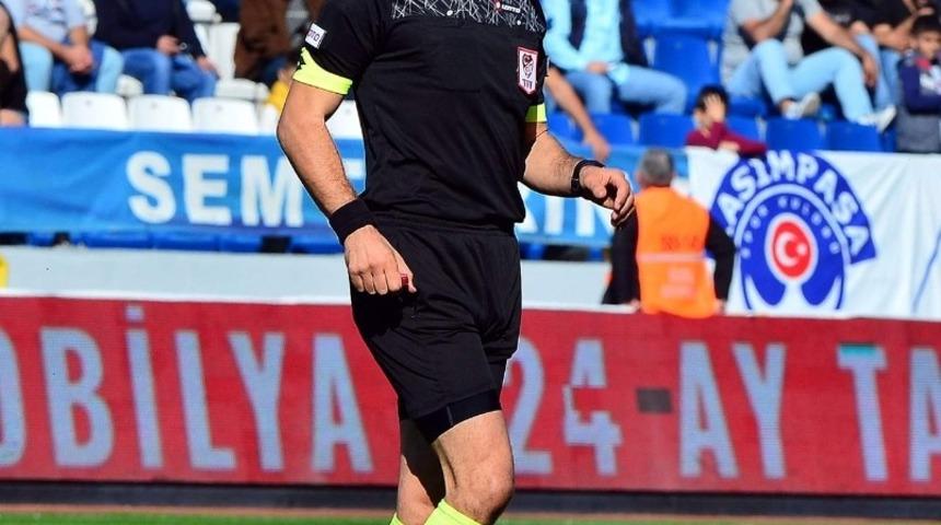 Kayserispor-Galatasaray ma&ccedil;ını &Uuml;mit &Ouml;zt&uuml;rk y&ouml;netecek