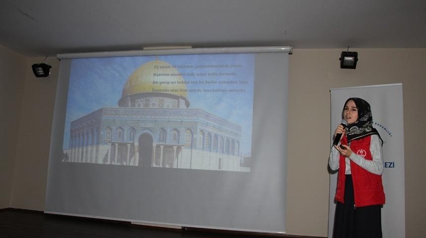 &Ouml;ğrencilere Kud&uuml;s&rsquo;&uuml; anlattılar