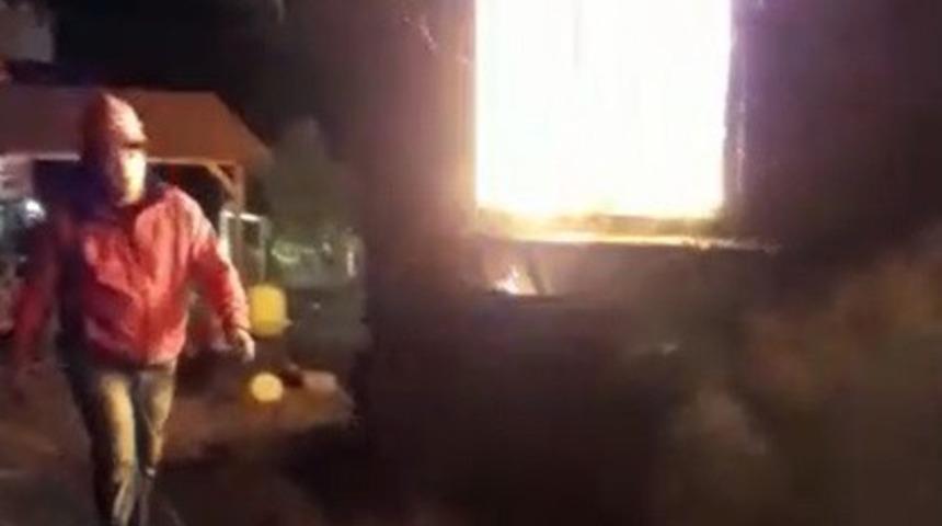 Bolu&rsquo;da tek katlı ev alev alev yandı