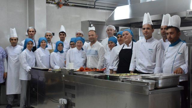 Antikkapı’nın şefleri Antalya’da yarışacak