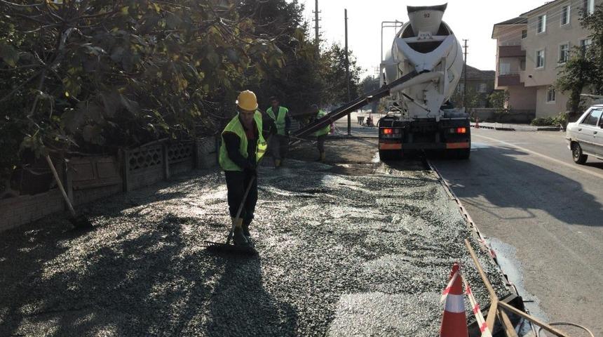 Hamidiye mahallesine kaldırım yapıldı