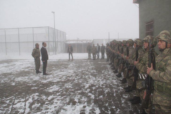 Kaymakam Solak’tan sınır karakoluna ziyaret G2