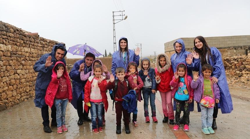 Mardinmasa ekipleri yağmur çamur demeden vatandaşı dinliyor
