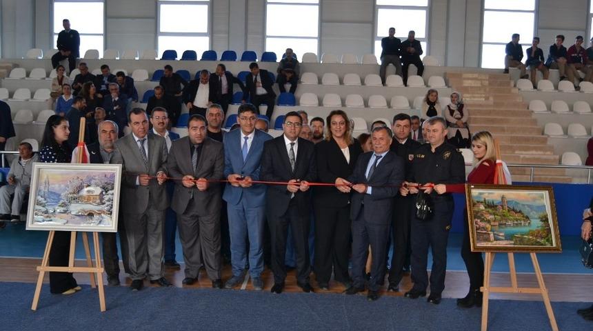 Alaçam’da “En Güzel Zaman Seninle Geçendir” sergisi