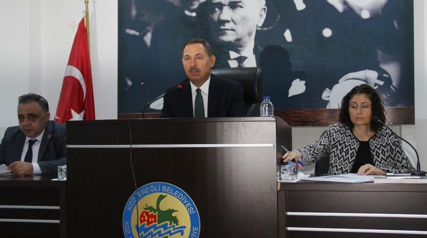 Emekliler Derneği&rsquo;ne yer tahsisi meclisten ge&ccedil;medi