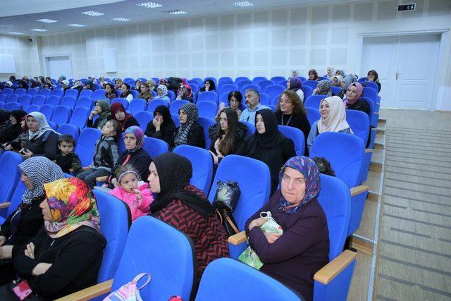 Başiskele’de Disleksi farkındalık semineri düzenlendi