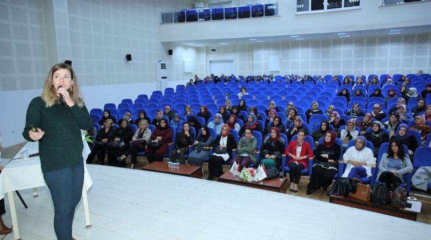 Başiskele&rsquo;de Disleksi farkındalık semineri d&uuml;zenlendi