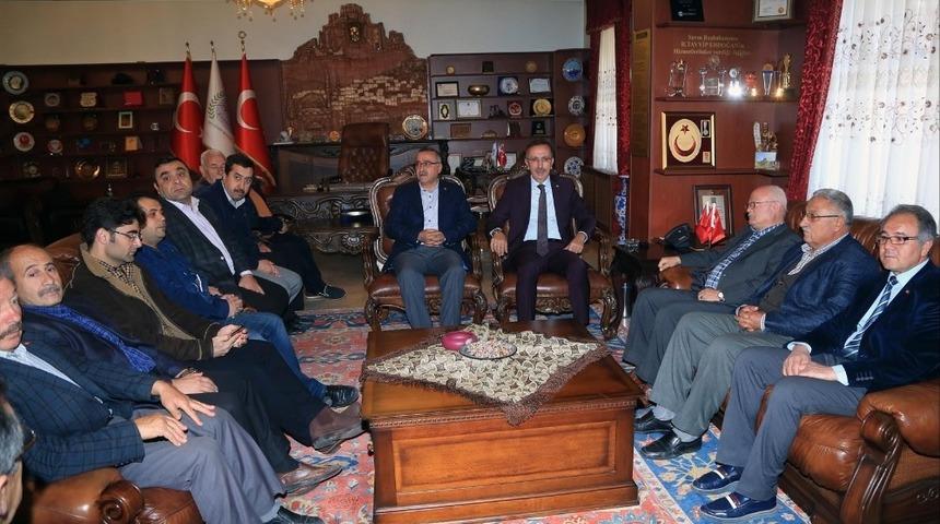 Se&ccedil;en, muhtarlarla istişare toplantısında bir araya geldi