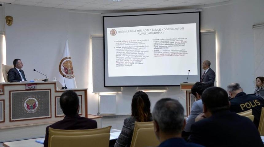Bilecik&rsquo;te uyuşturucu ile m&uuml;cadele toplantısı