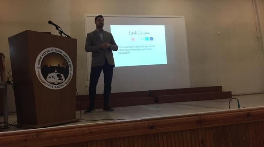 &Ouml;zel İsfendiyar Anadolu Hastanesinden lise &ouml;ğrencilerine hijyen eğitimi verildi