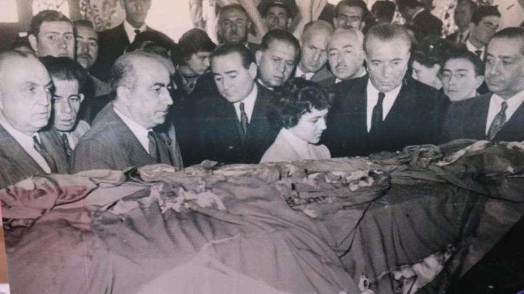 Hayattaki tek isim anlattı: Tabut a&ccedil;ıldı, Atat&uuml;rk'&uuml;n y&uuml;z&uuml;n&uuml; g&ouml;rd&uuml;m...